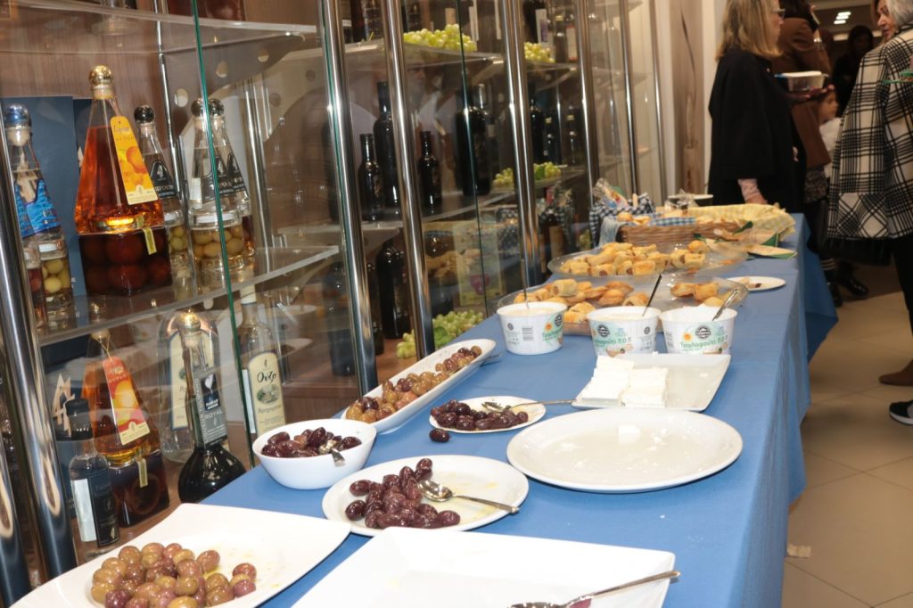 IMG-687593cf63327f19978a5e83c87ffb68-V