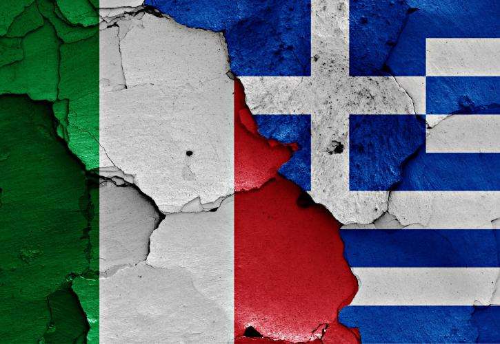 ellada-iotalia-greece-italy-ellinoitalika-shutterstock