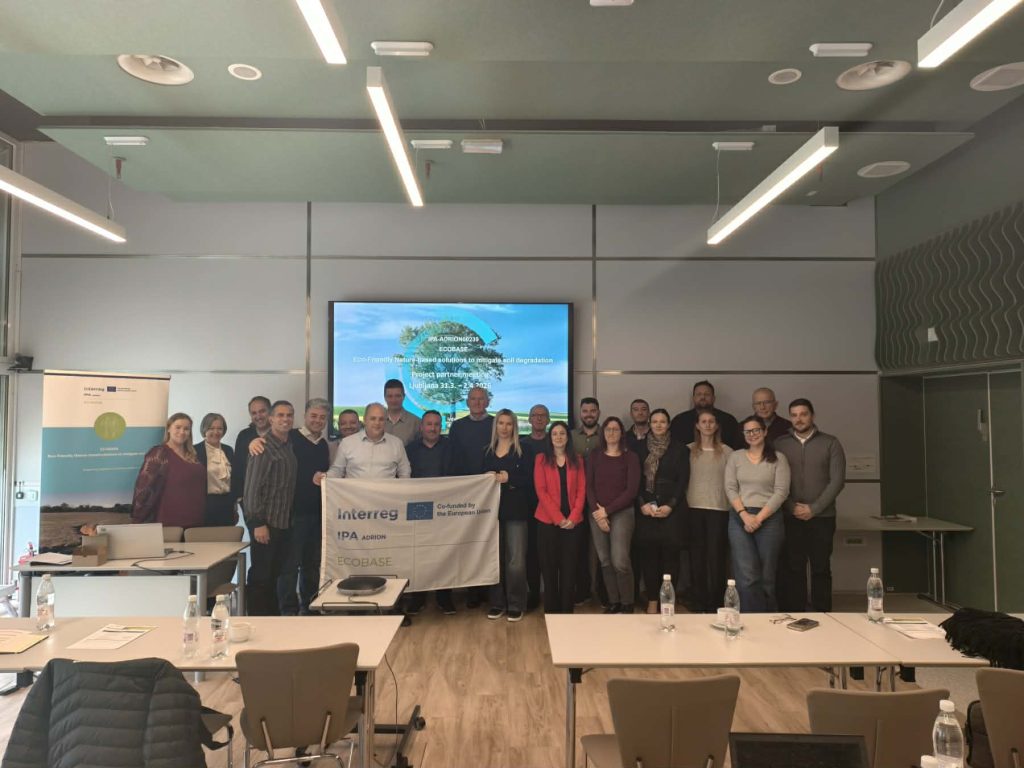 Συμμετοχή του Επιμελητηρίου Αιτωλοακαρνανίας στην διακρατική εκδήλωση ανάδειξης στρατηγικών για πιο υγιή εδάφη και ανθεκτικά γεωργικά συστήματα στην Μακροπεριφέρεια Αδριατικής και Ιονίου και στην 4η τεχνική συνάντηση του έργου ECOBASE